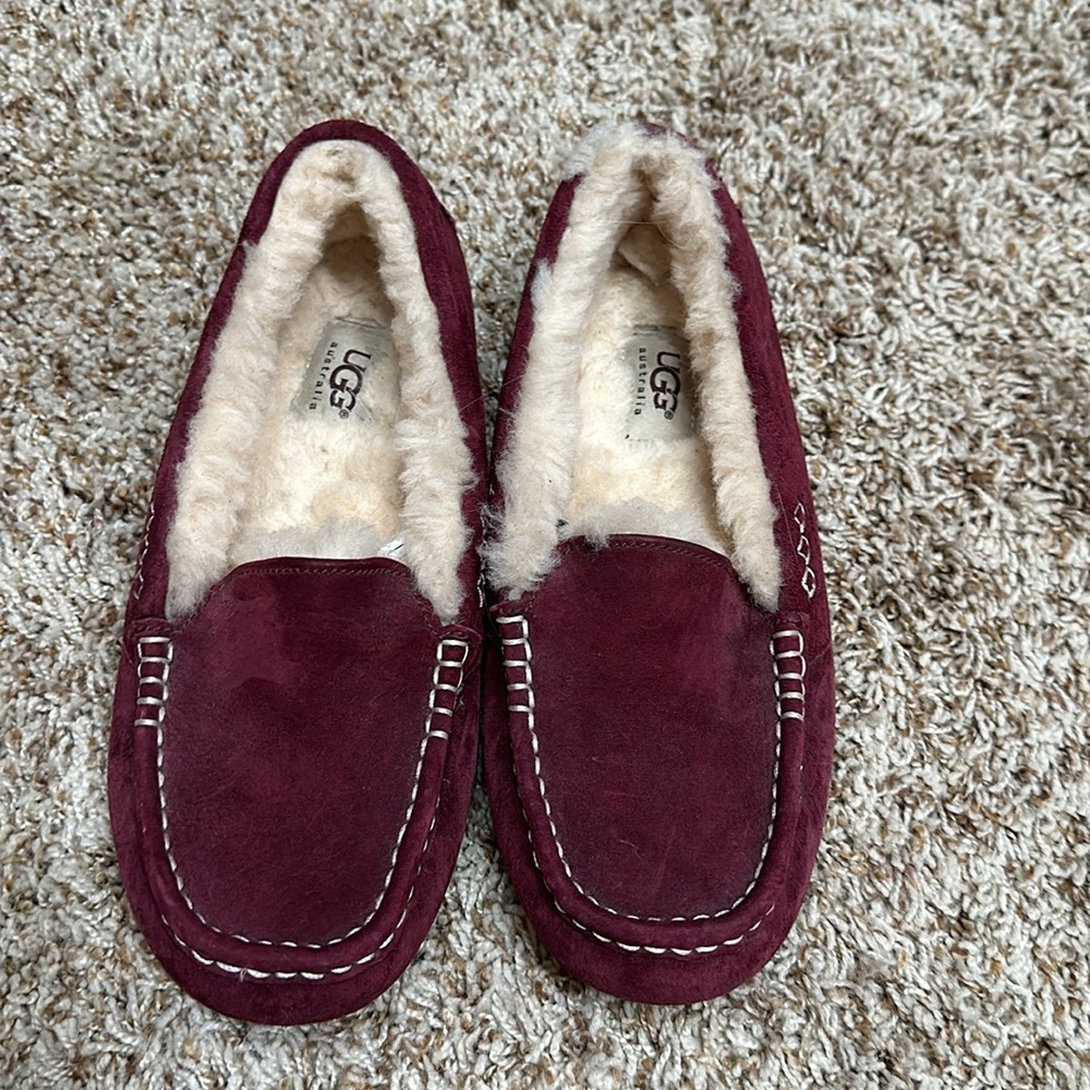 UGG slippers - Picture 3 of 4